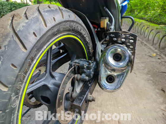 Gixxer monotone 2019